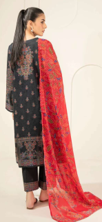 Trendy Limelight Lawn Collection – Comfortable & Elegant Pakistani Outfit - Image 3